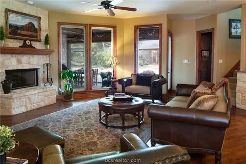 3312 Willow Ridge Dr, Bryan, TX 77807 photo 9