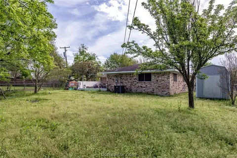 412 Leslie Dr, Bryan, TX 77802 photo 19