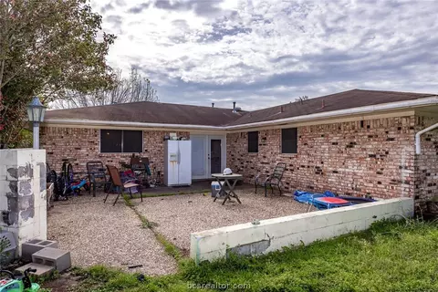 412 Leslie Dr, Bryan, TX 77802 photo 18