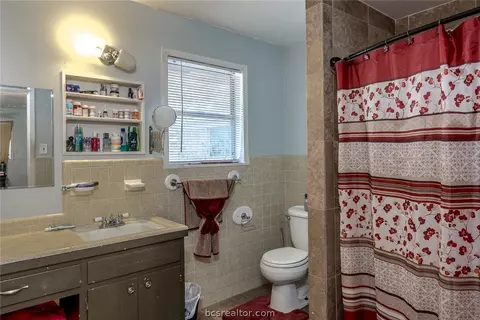412 Leslie Dr, Bryan, TX 77802 photo 15