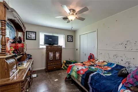412 Leslie Dr, Bryan, TX 77802 photo 12