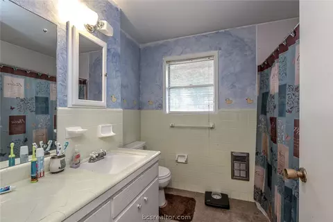 412 Leslie Dr, Bryan, TX 77802 photo 13