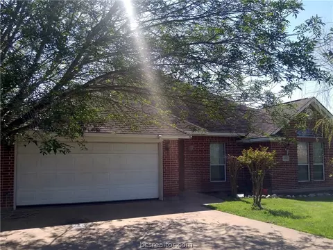 3882 Mancuso Rd, Bryan, TX 77808 photo 3