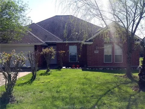 3882 Mancuso Rd, Bryan, TX 77808 photo 1