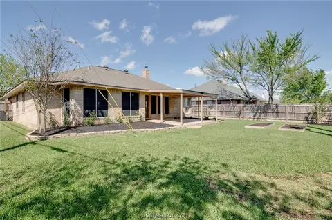 3902 Brighton Dr, Bryan, TX 77802 photo 33