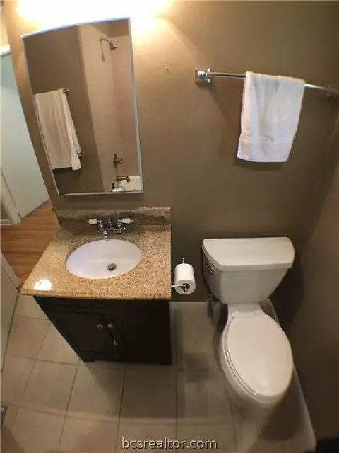 4205 Nagle St, Bryan, TX 77801 photo 5
