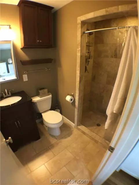 4205 Nagle St, Bryan, TX 77801 photo 10