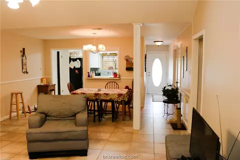 3804 Brockhampton Dr, Bryan, TX 77802 photo 8