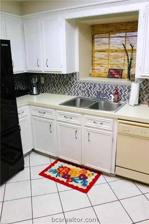 3804 Brockhampton Dr, Bryan, TX 77802 photo 11