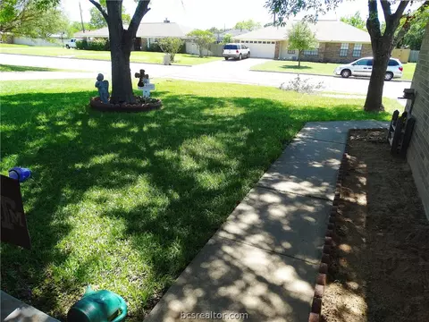 3713 Brighton Dr, Bryan, TX 77802 photo 37