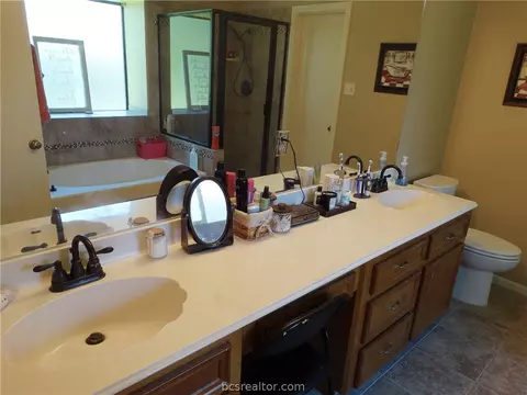3713 Brighton Dr, Bryan, TX 77802 photo 21