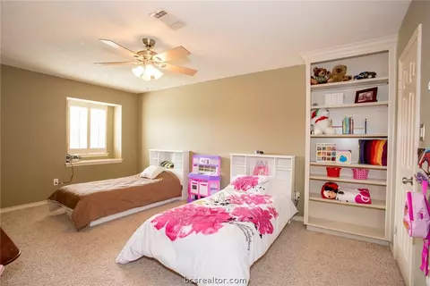 2210 E Briargate Dr, Bryan, TX 77802 photo 25