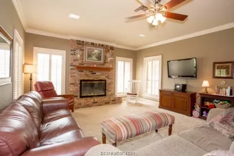 2210 E Briargate Dr, Bryan, TX 77802 photo 34