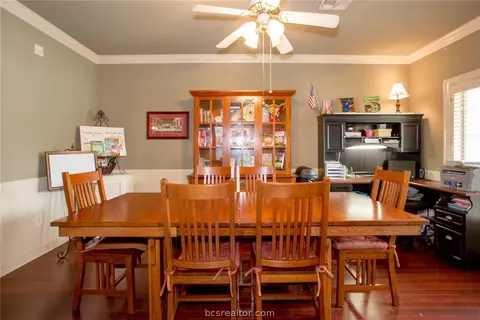 2210 E Briargate Dr, Bryan, TX 77802 photo 36