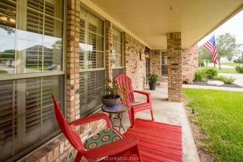2210 E Briargate Dr, Bryan, TX 77802 photo 6