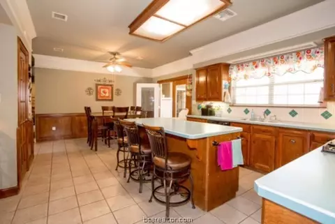 2210 E Briargate Dr, Bryan, TX 77802 photo 24