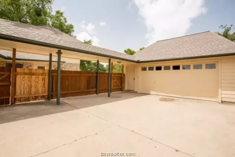 2210 E Briargate Dr, Bryan, TX 77802 photo 7