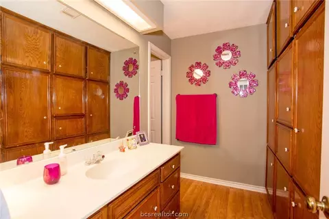 2210 E Briargate Dr, Bryan, TX 77802 photo 12