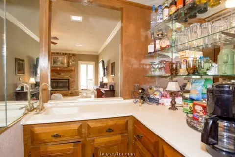 2210 E Briargate Dr, Bryan, TX 77802 photo 37