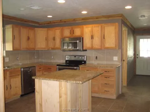 3142 Moonlight Dr, Bryan, TX 77808 photo 14