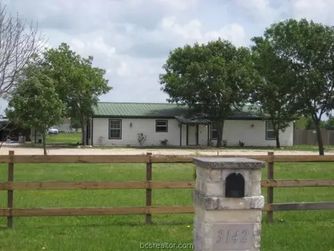 3142 Moonlight Dr, Bryan, TX 77808 photo 4