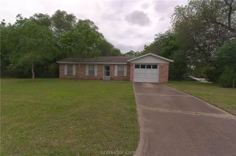 903 Dumas St, Bryan, TX 77803 photo 24