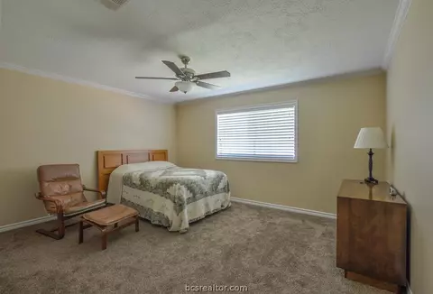 4508 Sutton Ct, Bryan, TX 77802 photo 9