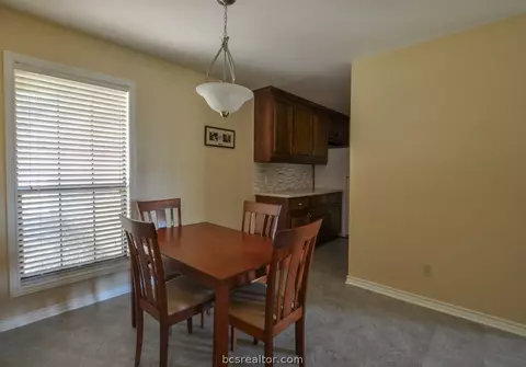 4508 Sutton Ct, Bryan, TX 77802 photo 7