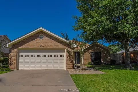 4508 Sutton Ct, Bryan, TX 77802 photo 2