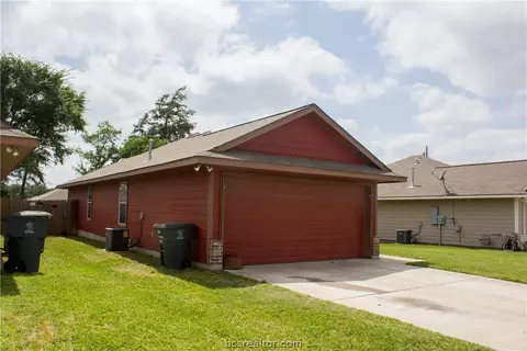 2109 Forge Hill Rd, Bryan, TX 77801 photo 3