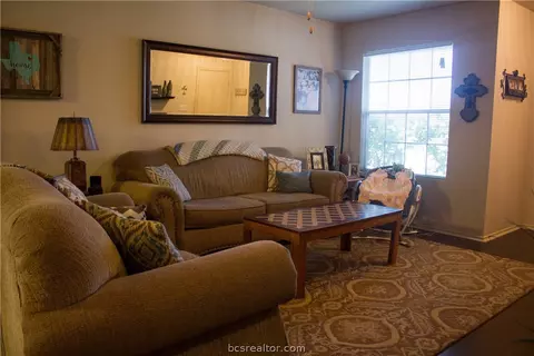 2109 Forge Hill Rd, Bryan, TX 77801 photo 10