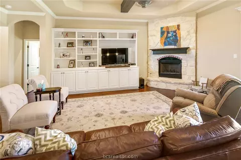 3300 Covington Ct, Bryan, TX 77808 photo 7