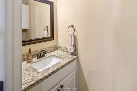 3300 Covington Ct, Bryan, TX 77808 photo 14