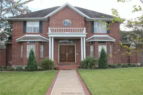 4311 Birchcrest Ln, Bryan, TX 77802 photo 1