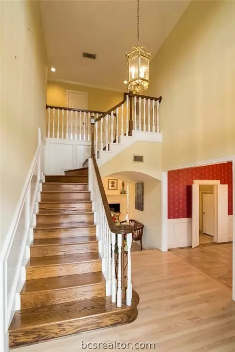 4311 Birchcrest Ln, Bryan, TX 77802 photo 11