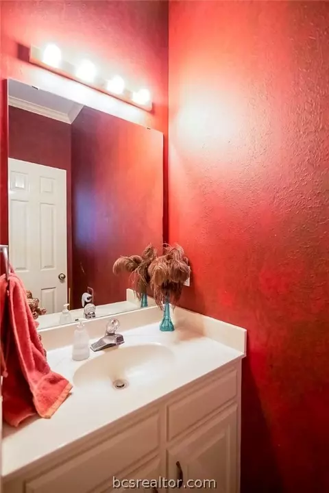 4311 Birchcrest Ln, Bryan, TX 77802 photo 28