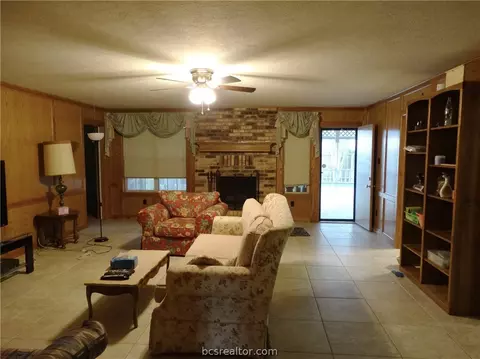 4113 Knightsbridge Ln, Bryan, TX 77802 photo 41