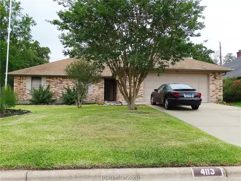 4113 Knightsbridge Ln, Bryan, TX 77802 photo 4