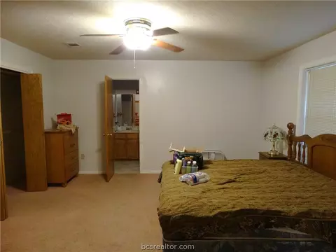 4113 Knightsbridge Ln, Bryan, TX 77802 photo 23