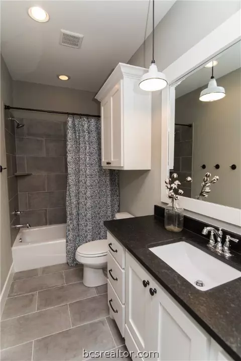 3209 Ashville Path, Bryan, TX 77808 photo 18