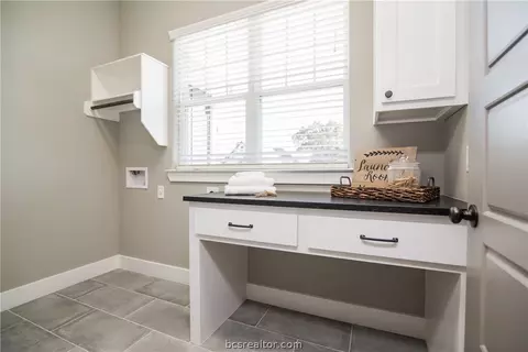 3209 Ashville Path, Bryan, TX 77808 photo 23