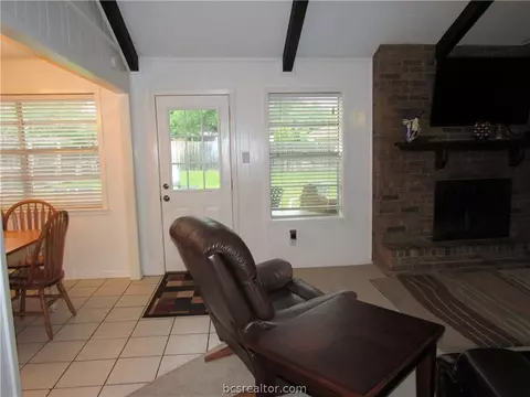 2903 Hillside Dr, Bryan, TX 77802 photo 13