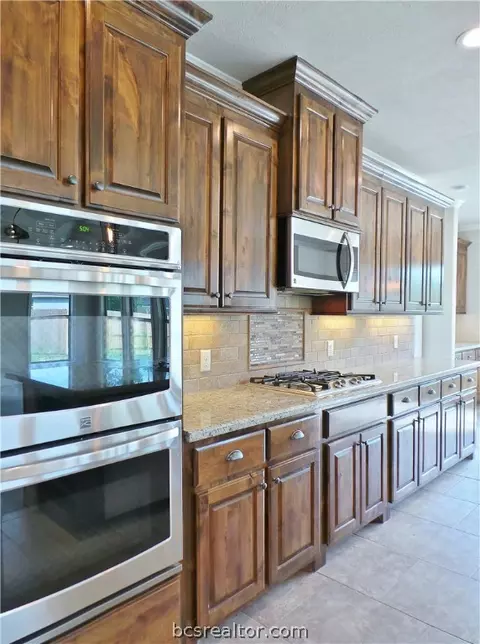 3048 Embers Loop, Bryan, TX 77808 photo 22