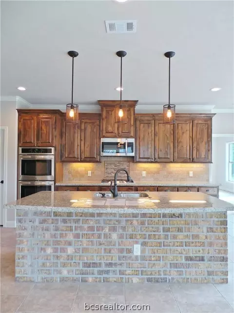 3048 Embers Loop, Bryan, TX 77808 photo 18