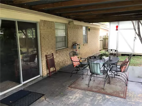 3514 Oakside Dr, Bryan, TX 77802 photo 13