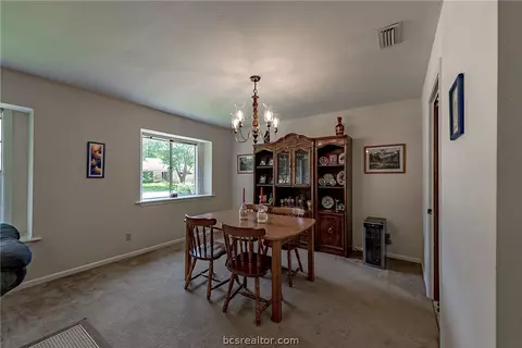 3410 Spring Ln, Bryan, TX 77802 photo 8