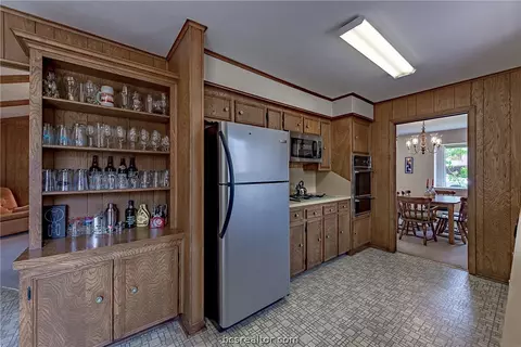 3410 Spring Ln, Bryan, TX 77802 photo 15