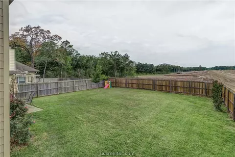 1733 Summerwood Loop, Bryan, TX 77807 photo 16