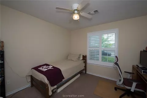 3915 Brighton Dr, Bryan, TX 77802 photo 24