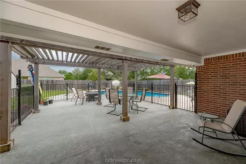3915 Brighton Dr, Bryan, TX 77802 photo 29